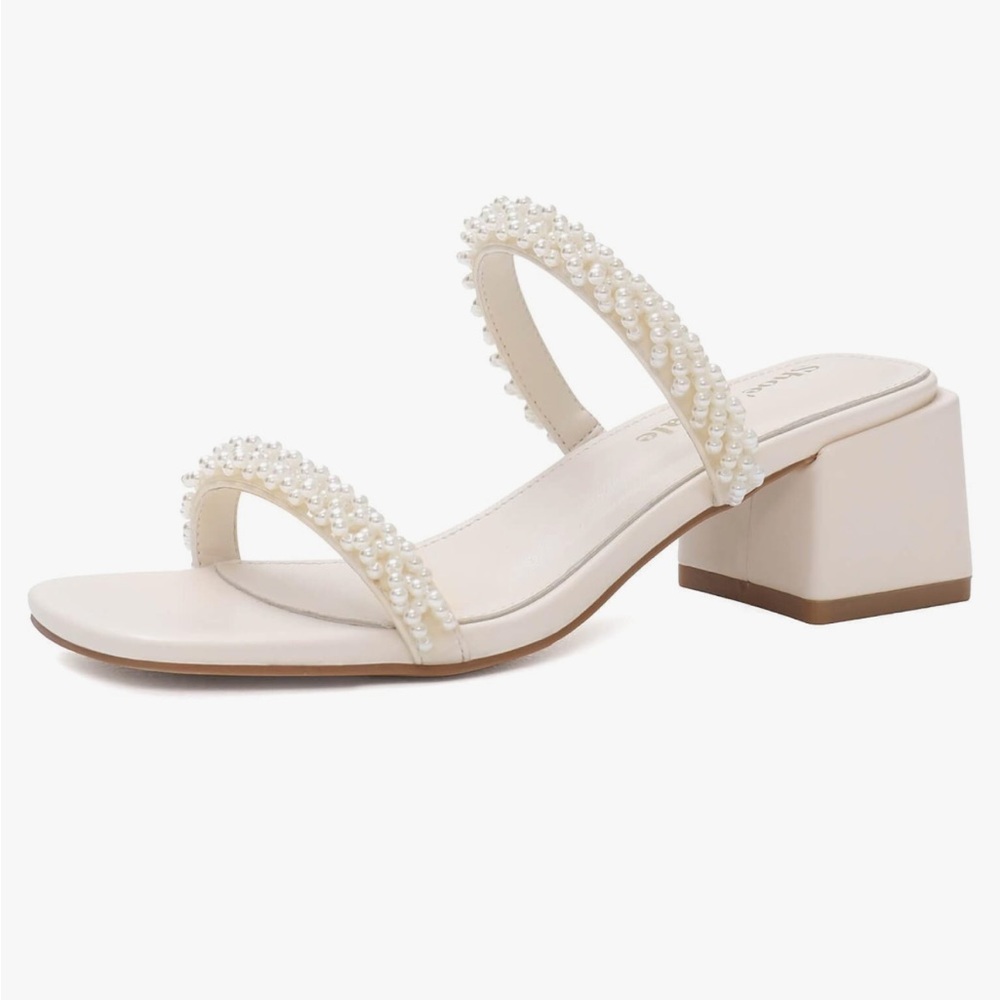 Shoe'N Tale Pearl Heels for Women Size 8
